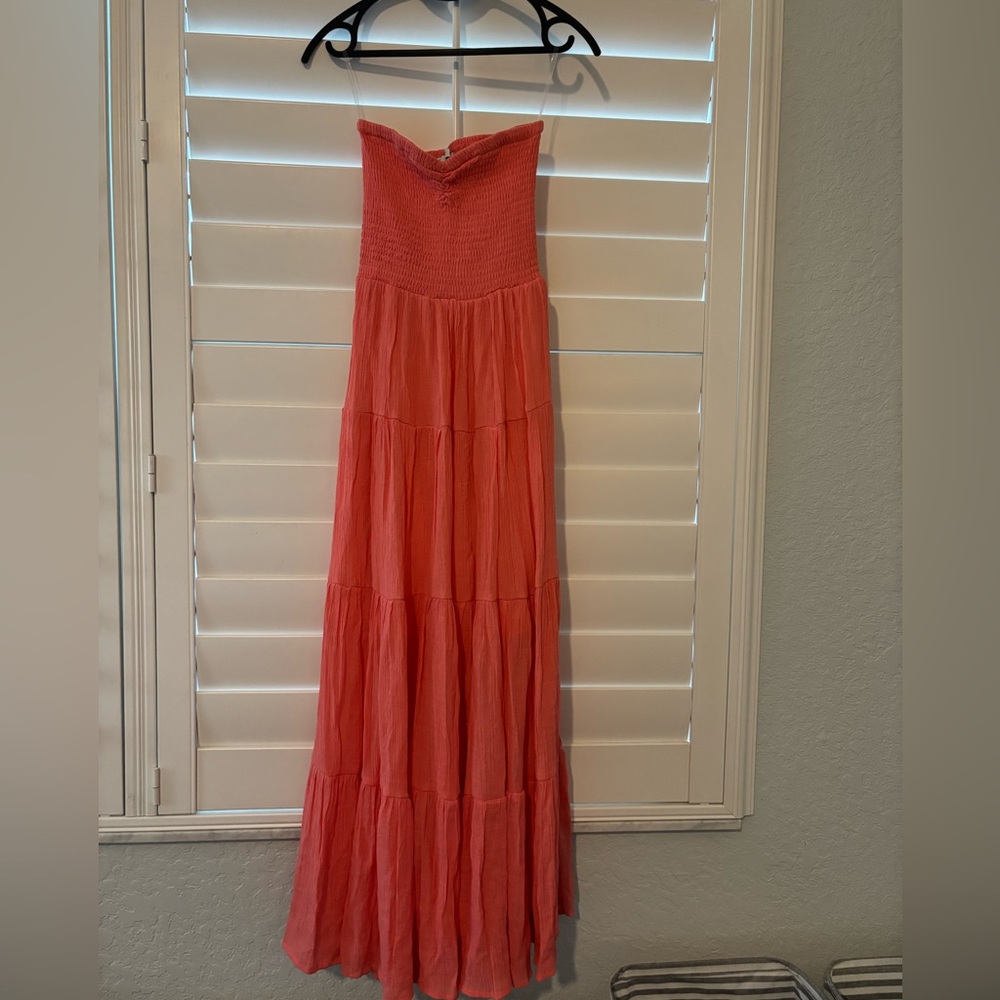 Elegant Coral Strapless Maxi Dress
